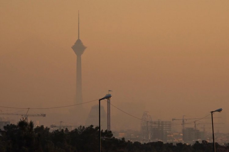 İran'da hava kirliliği rekor seviyelere ulaştı