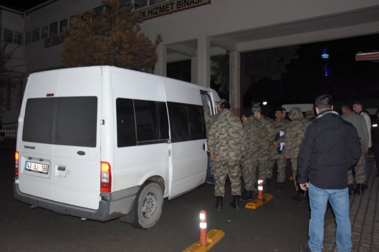 K&uuml;tahya'da hastaneye kaldırılan askerler taburcu edildi