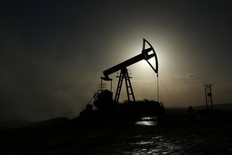 Pakistan iki noktada petrol ve doğal gaz buldu