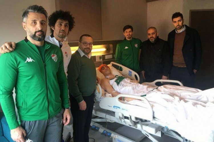Frutti Extra Bursaspor'dan Kadir Buğra Acar'a destek