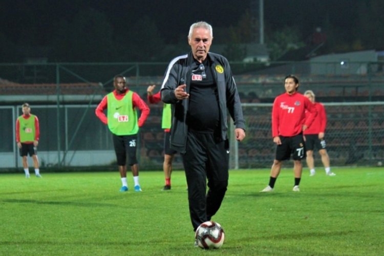 Eskişehirspor'da Coşkun Demirbakan d&ouml;nemi sona erdi