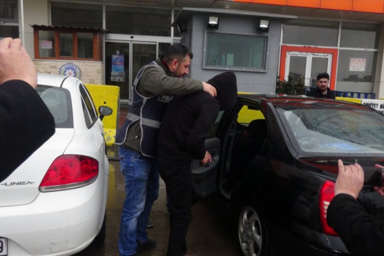 Hırsız, polisin dikkati sayesinde yakalandı