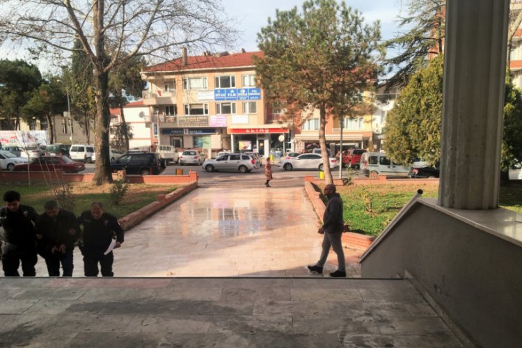 Firari olan şahıs saklandığı evde yakalandı