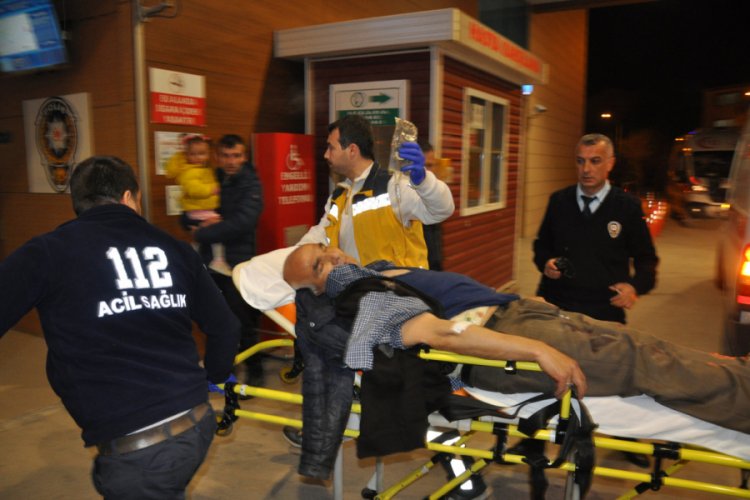 Bursa'da d&uuml;n&uuml;r&uuml;n&uuml; &ouml;ld&uuml;r&uuml;p, gelinini yaralayan sanığa 34 yıl hapis