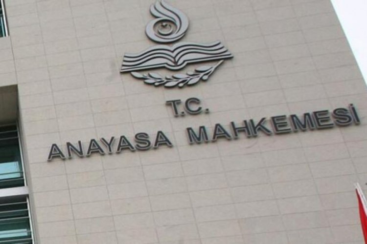 AYM'den 'KHK'lılara uygulanan ek tedbirler'e iptal
