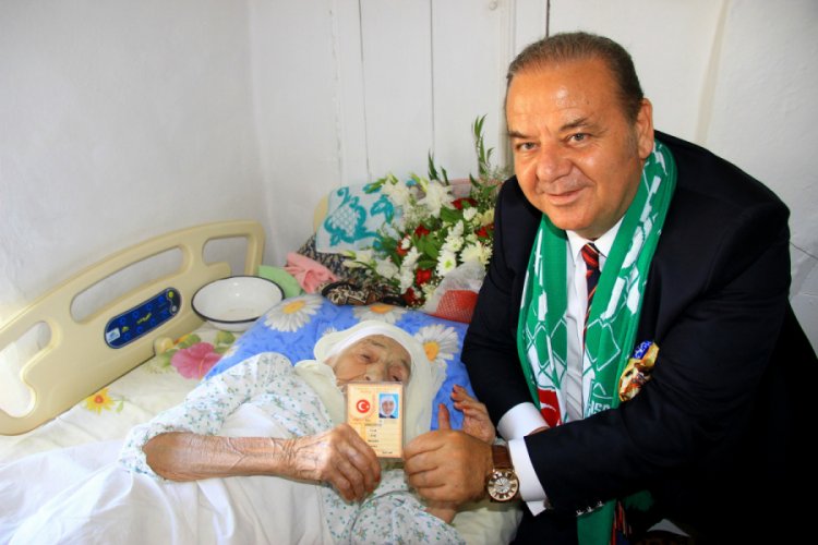 113 yaşındaki Ayşe nine yaşamını yitirdi