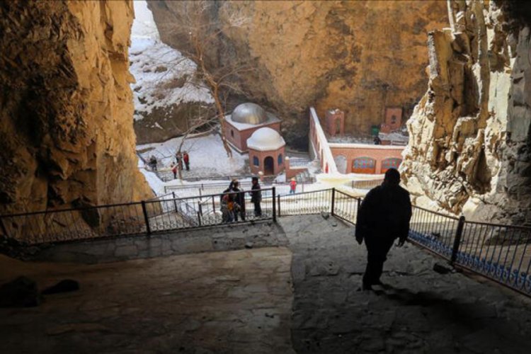 Azerbaycan'dan T&uuml;rkiye'ye gelen turist sayısı 1 milyona koşuyor