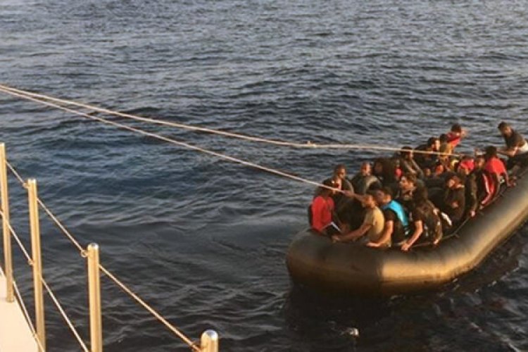48 d&uuml;zensiz g&ouml;&ccedil;men yakalandı
