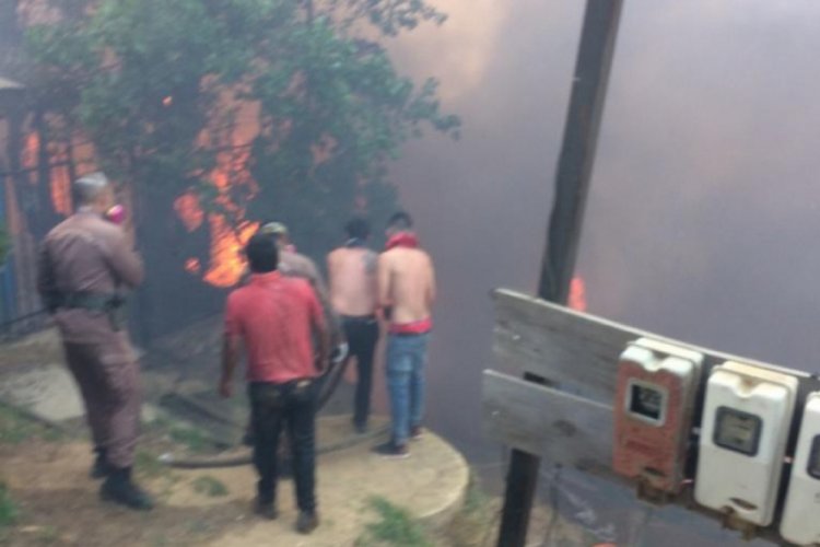 Şili'de &ccedil;ıkan yangınlarda 120 ev kullanılmaz hale geldi