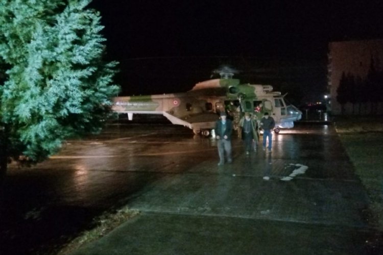 Saatlerce mahsur kaldılar, helikopterle kurtarıldılar