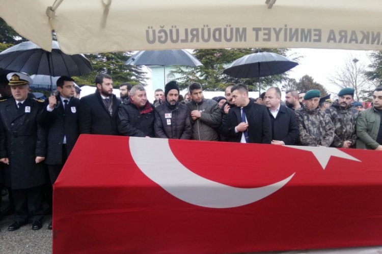 Şehit polis son yolculuğuna uğurlandı