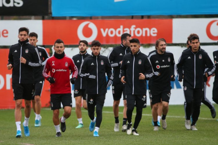 Beşiktaş, Gen&ccedil;lerbirliği ma&ccedil;ı hazırlıklarını s&uuml;rd&uuml;rd&uuml;