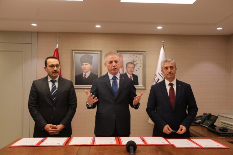 &Ccedil;ift&ccedil;iye 14 bin ton yem desteği