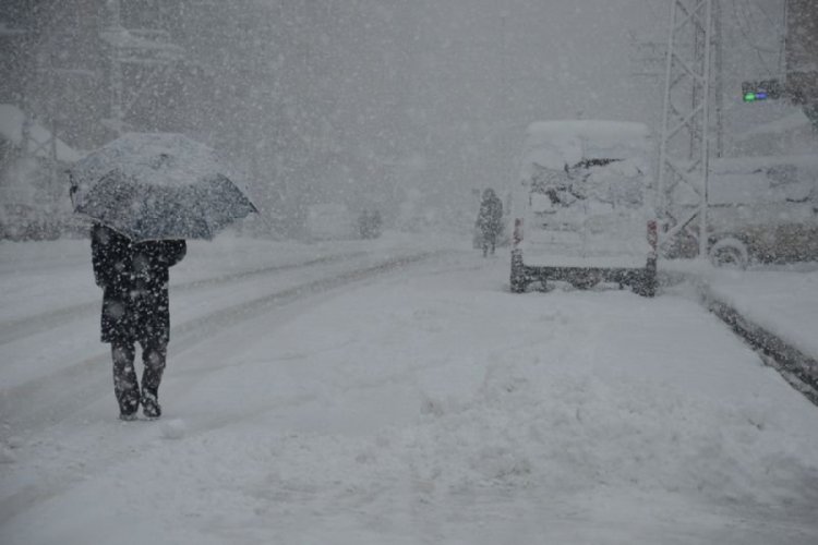 Meteorolojiden yoğun kar yağışı uyarısı
