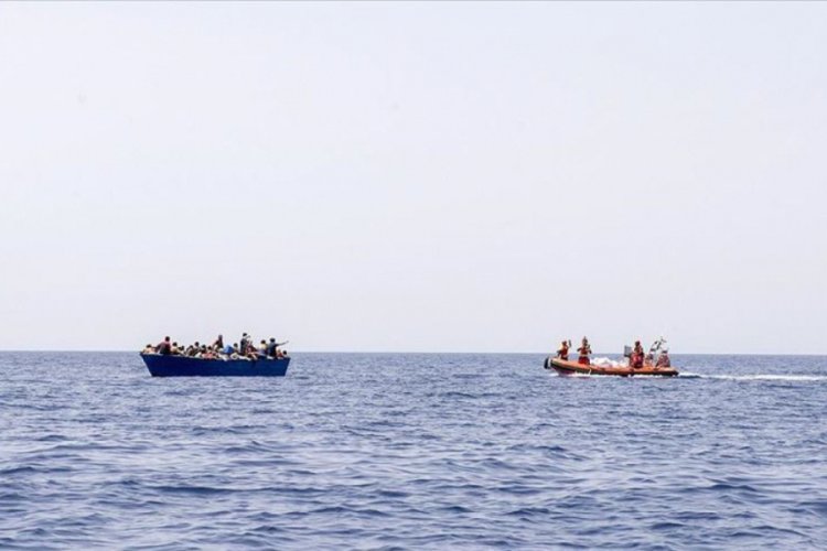 İtalya'ya d&uuml;zensiz g&ouml;&ccedil;men girişi azaldı