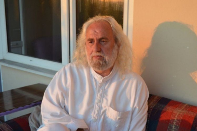 Hasan Mezarcı Noel'de 'doğum g&uuml;n&uuml;n&uuml;' kutladı