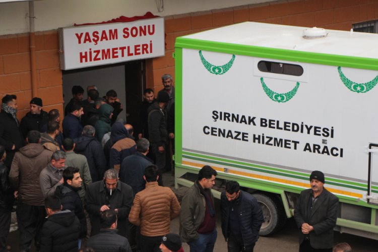 G&ouml;&ccedil;&uuml;k altındaki madencinin cansız bedenine ulaşıldı