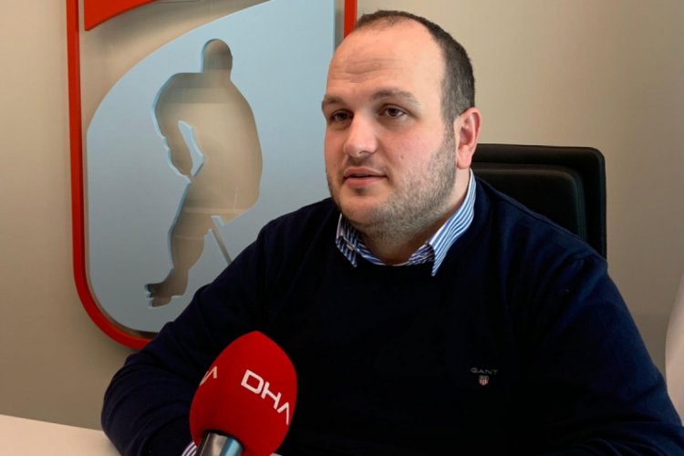 Buz Hokeyi Federasyonu Başkanı Albayrak: Kendimizle yarışan bir federasyonuz