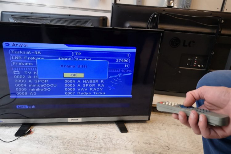 Bursa'da lodos, anten tamircilerinin işini artırdı