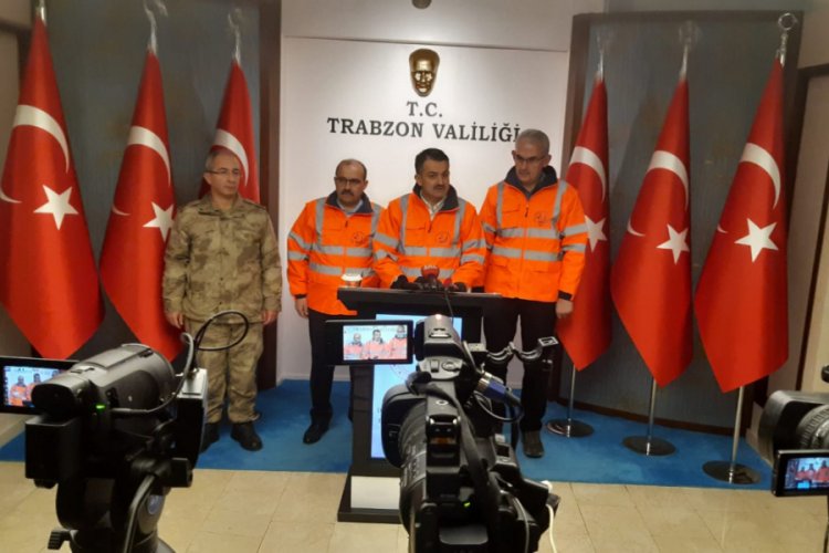 Pakdemirli: Karadeniz'deki yangınların tamamı s&ouml;nd&uuml;r&uuml;ld&uuml;