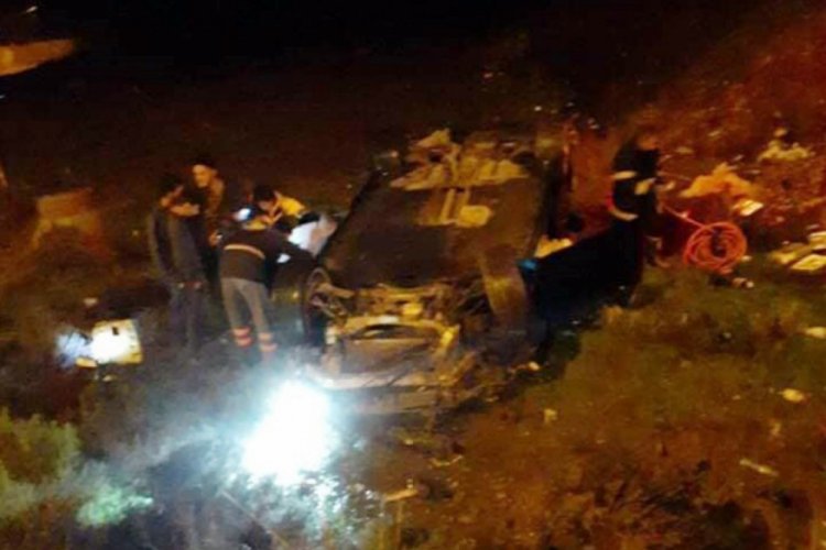 Hafif ticari ara&ccedil;la otomobille &ccedil;arpıştı