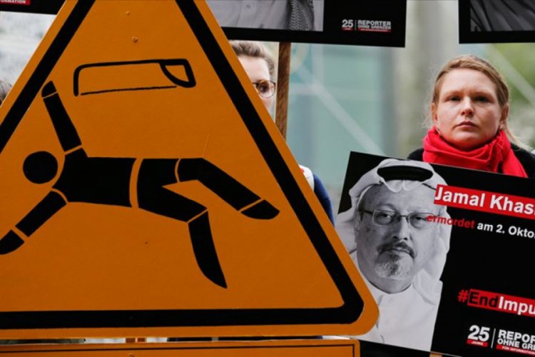 The New York Times: Kaşık&ccedil;ı'yla ilgili &ouml;rtbaslar devam ediyor