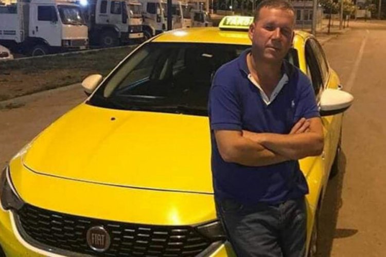 Taksici aracında &ouml;l&uuml; bulundu