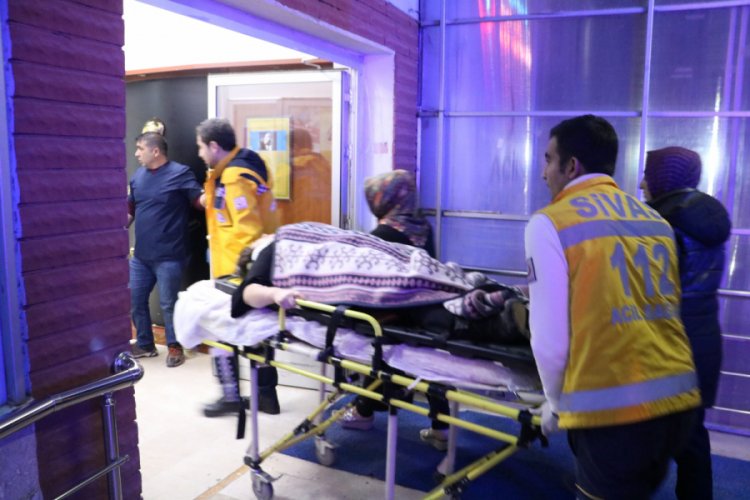 Trafik kazasında 6 kişi yaralandı