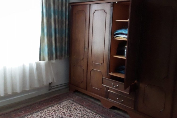 Hasta babası i&ccedil;in Bel&ccedil;ika'dan Bursa'ya geldi, evinin soyulduğunu &ouml;ğrendi