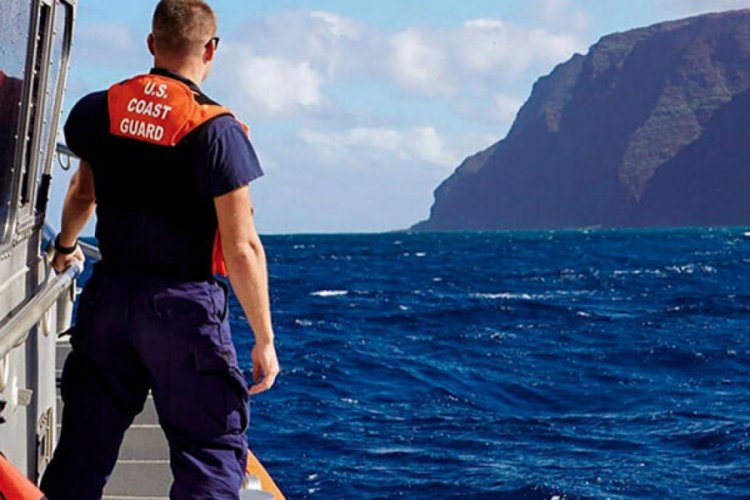 Hawaii'de kaybolan tur helikopterinin enkazına ulaşıldı