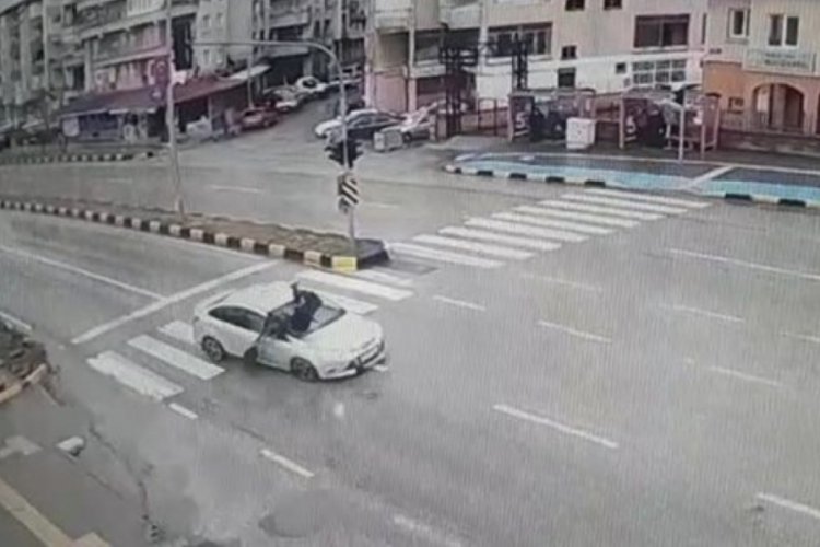 Yaya ge&ccedil;idinde kaza! Yaşlı kadın hayatını kaybetti