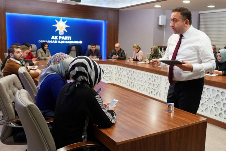 AK Parti Bursa Osmagazi İl&ccedil;e Başkanlığı teşkilatın fikrini almak i&ccedil;in &ouml;zel yazılım geliştirdi