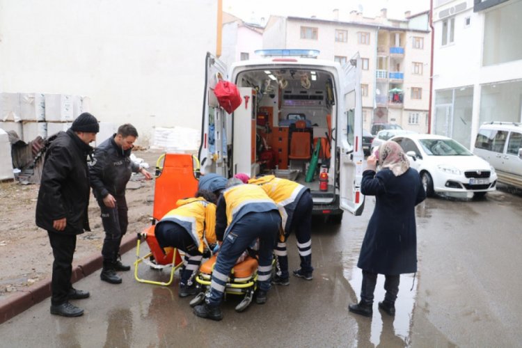 Karbonmonoksit gazından zehirlenen iki &ouml;ğrenci tedavi altına alındı