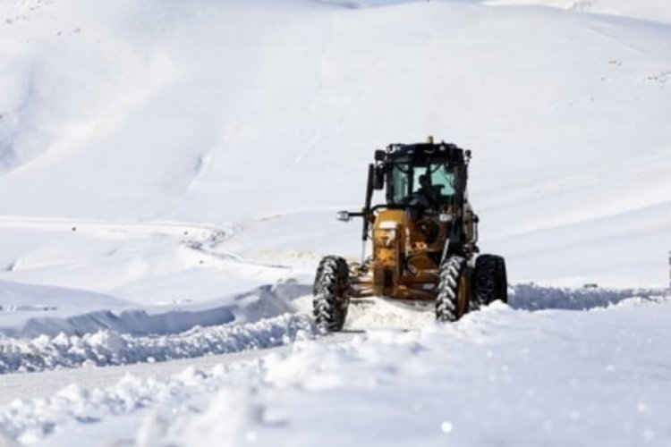 18 yerleşim yerinin yolu ulaşıma kapandı