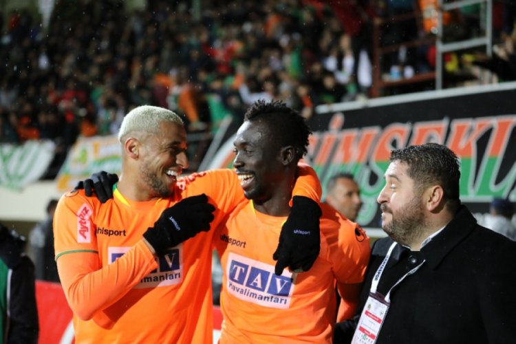 S&uuml;per Lig'in ilk yarı verileri a&ccedil;ıklandı