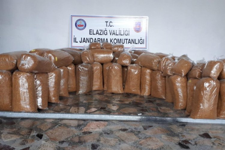 328 kilo ka&ccedil;ak t&uuml;t&uuml;n ele ge&ccedil;irildi