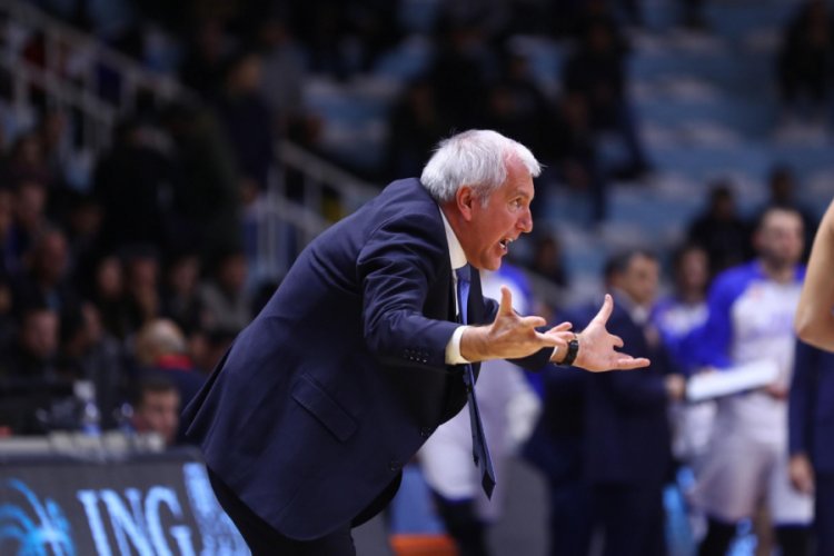 Fenerbah&ccedil;e Beko fark attı