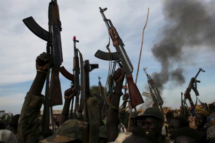 Darfur'da kabileler &ccedil;atıştı: 5 &ouml;l&uuml;, 6 yaralı