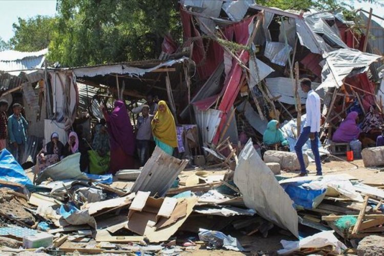 Somali'deki bombalı saldırıyı ter&ouml;r &ouml;rg&uuml;t&uuml; Şebab &uuml;stlendi