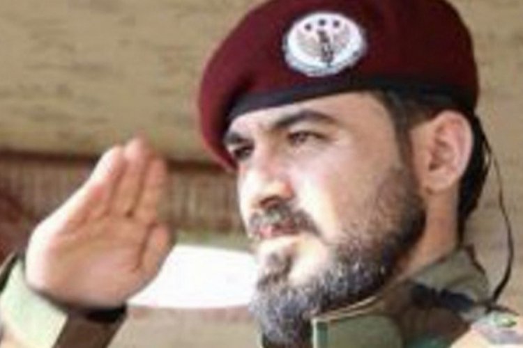 Suriyeli savaş pilotu albay vahşice &ouml;ld&uuml;r&uuml;ld&uuml;