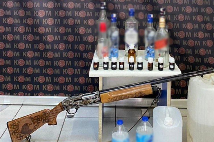 Evinde 'ka&ccedil;ak i&ccedil;ki' imal ederken su&ccedil;&uuml;st&uuml; yakalandı
