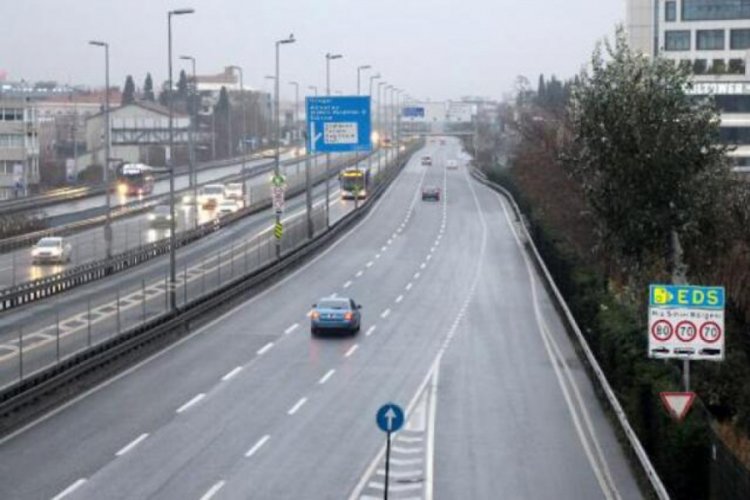 2020'nin ilk g&uuml;n&uuml; yollar boş kaldı