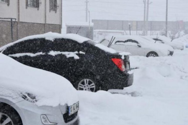 40 k&ouml;y yolu ulaşıma kapandı