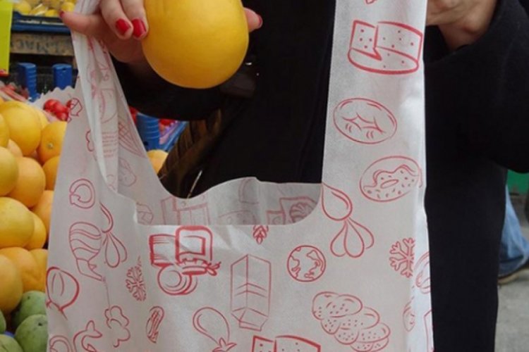 Tayland yeni yıla plastik poşet yasağıyla girdi