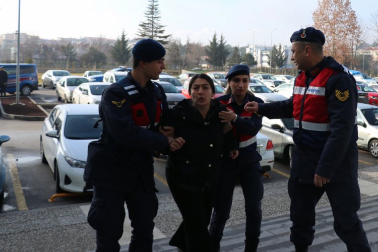 Kimlik kontrol&uuml;nde yakalanan DHKPC'li kadın adliyeye sevk edildi
