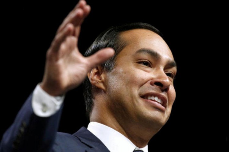 Julian Castro se&ccedil;im yarışından &ccedil;ekildiğini duyurdu