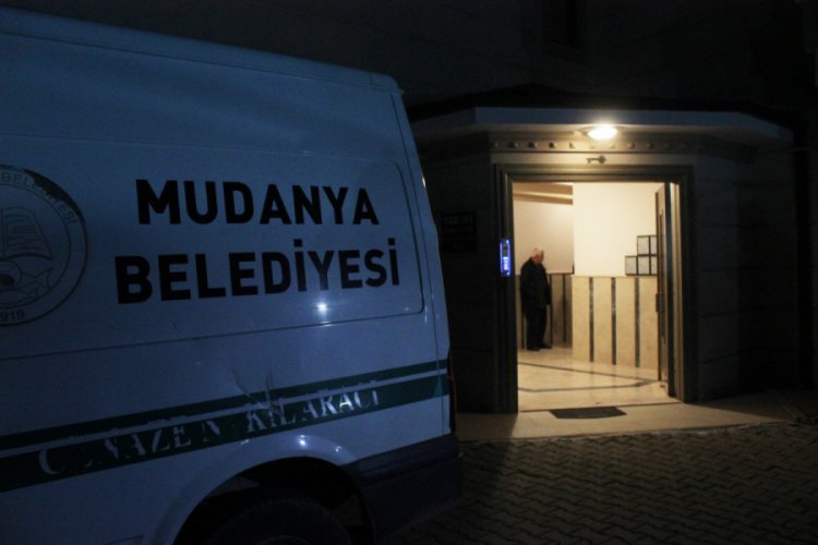 Bursa Mudanya'da yaşlı çifti evlerinde ölü bulundu