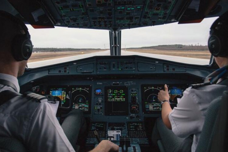 Sri Lanka hava kuvvetlerine ait u&ccedil;ak d&uuml;şt&uuml;!