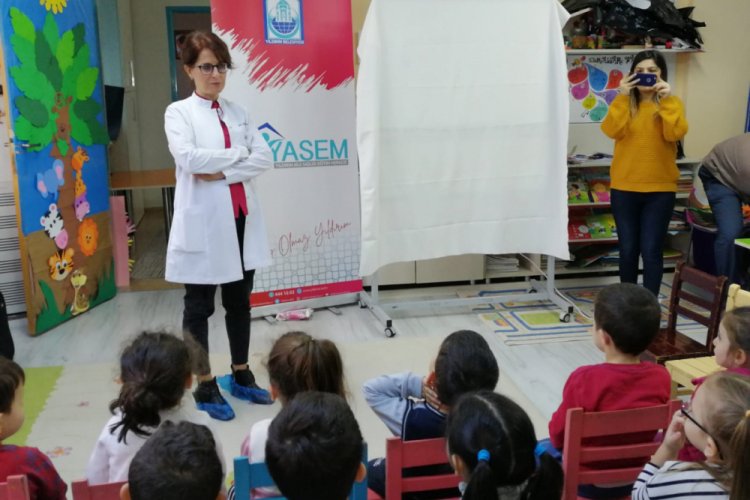 Bursa'da çocuklara diş sağlığı eğitimi