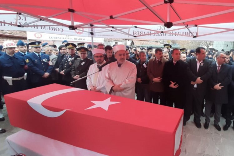 &Ccedil;orumlu şehit son yolculuğuna uğurlandı